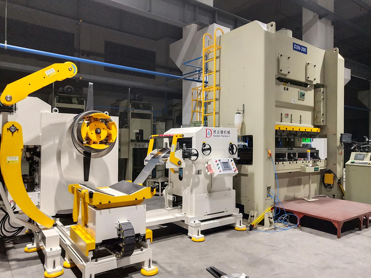 三合一送料機(jī)現(xiàn)場(chǎng)培訓(xùn) 三合一送料機(jī)現(xiàn)場(chǎng)培訓(xùn)