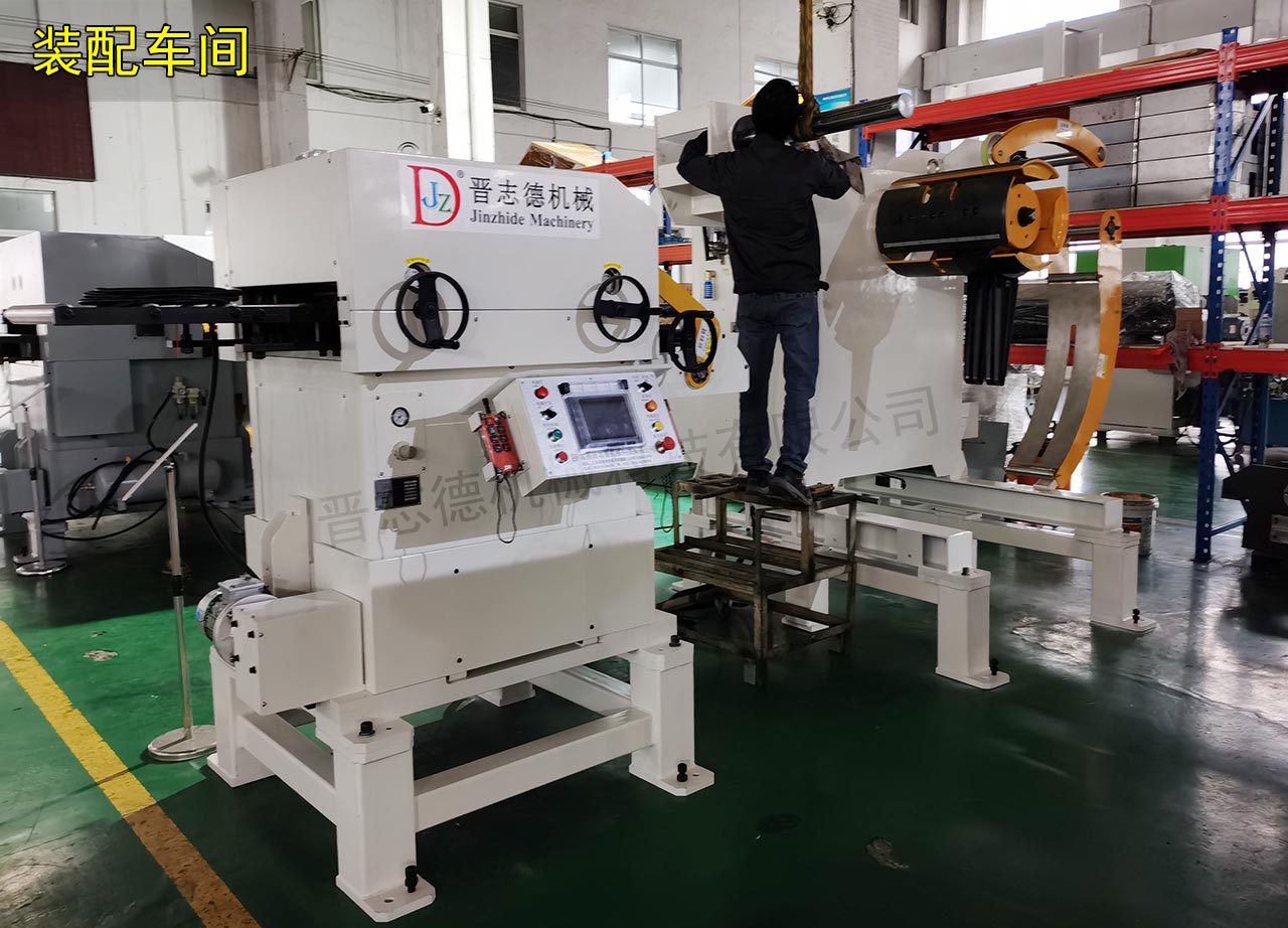 常州三合一送料機(jī)安全生產(chǎn) 常州三合一送料機(jī)安全生產(chǎn)