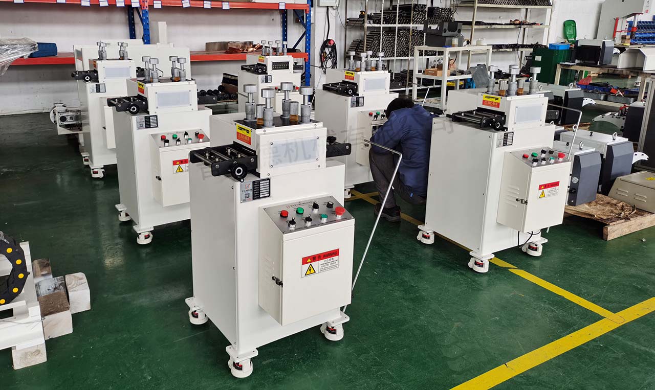 精密整平機(jī)安全生產(chǎn) 精密整平機(jī)安全生產(chǎn)