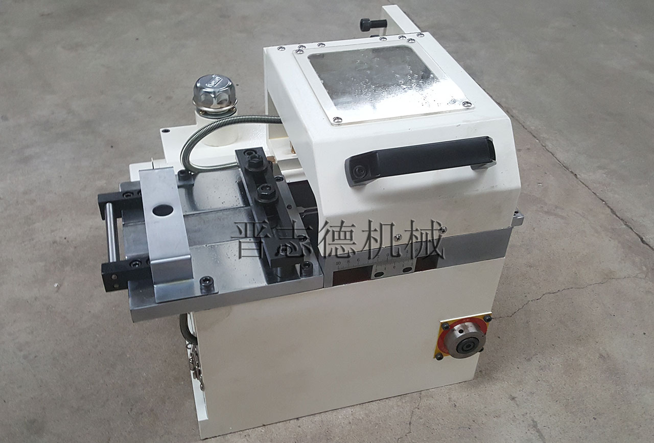 夾式送料機(jī)出口 夾式送料機(jī)出口