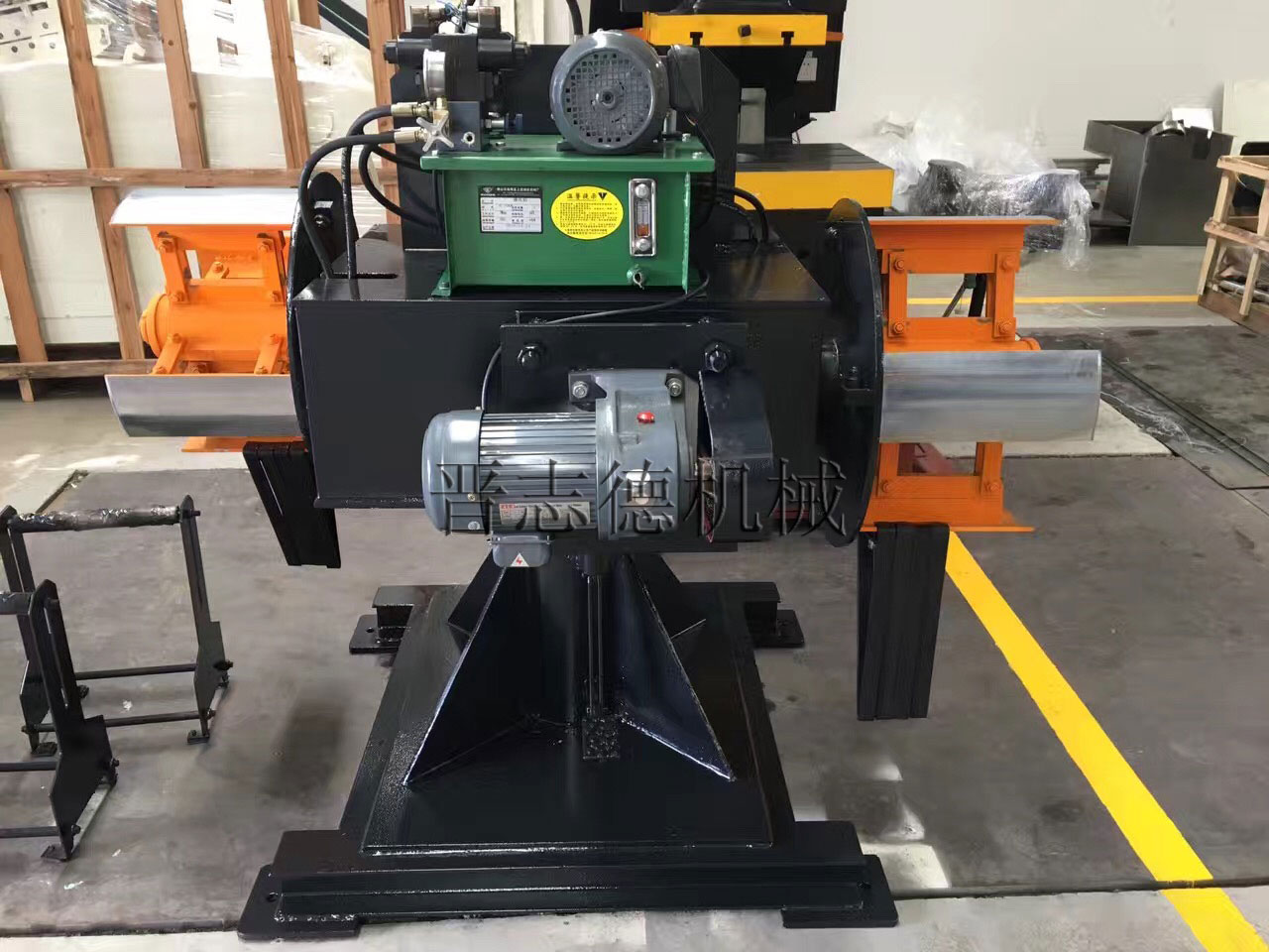 雙頭材料架出口 雙頭材料架出口