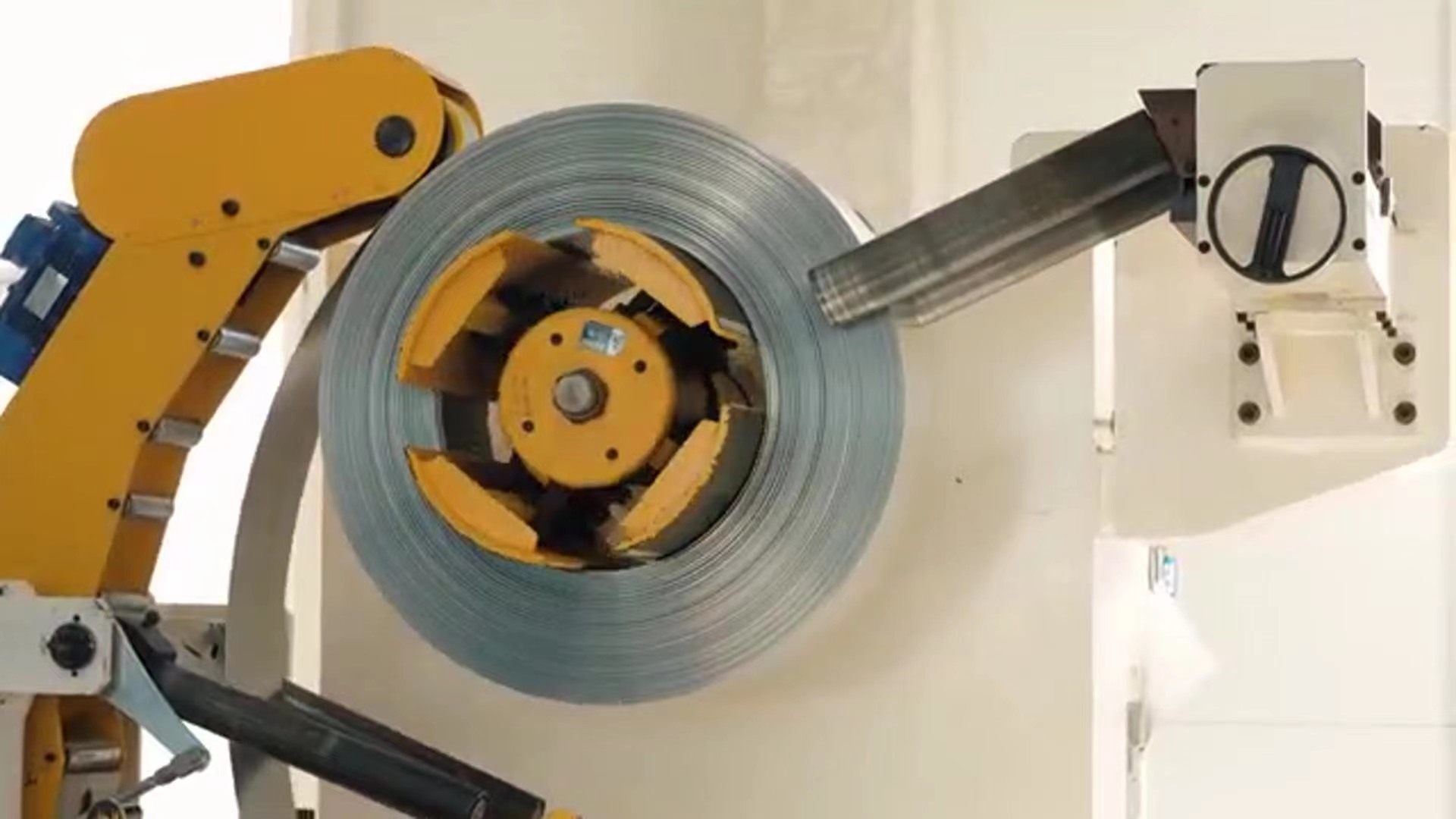 掀開(kāi)式三合一送料機(jī)使用 掀開(kāi)式三合一送料機(jī)使用