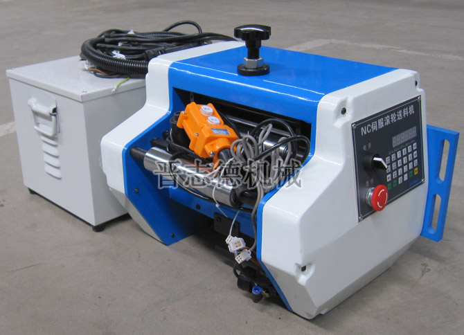 一體式NC送料機(jī) 一體式NC送料機(jī)