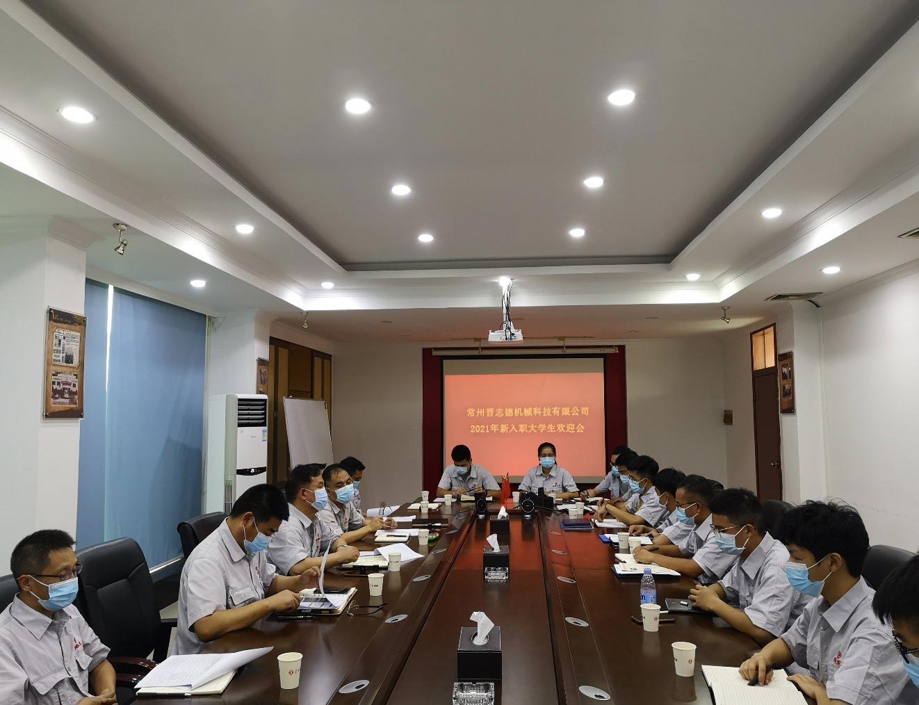 常州沖床送料機(jī)廠家 常州沖床送料機(jī)廠家