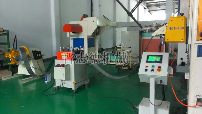 開卷整平送料機生產線 開卷整平送料機生產線