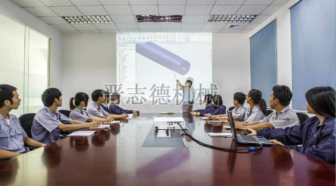 送料機(jī)專業(yè)研發(fā)團(tuán)隊