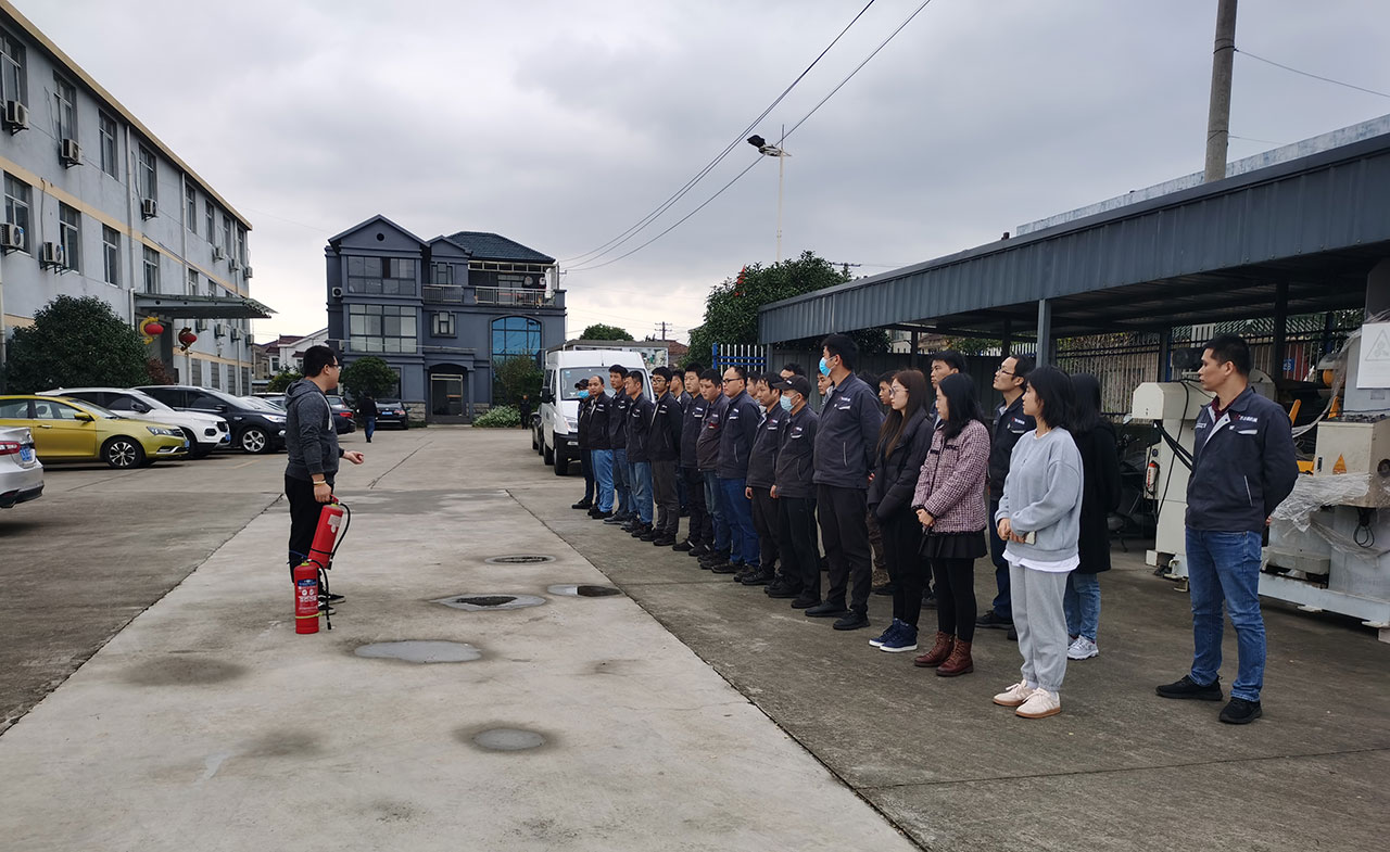 沖床自動(dòng)化工廠消防演練 沖床自動(dòng)化工廠消防演練