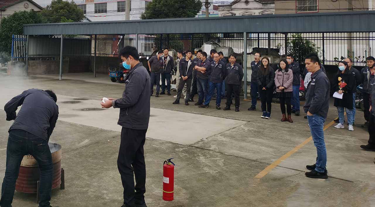 江蘇工廠消防培訓(xùn)演練 江蘇工廠消防培訓(xùn)演練