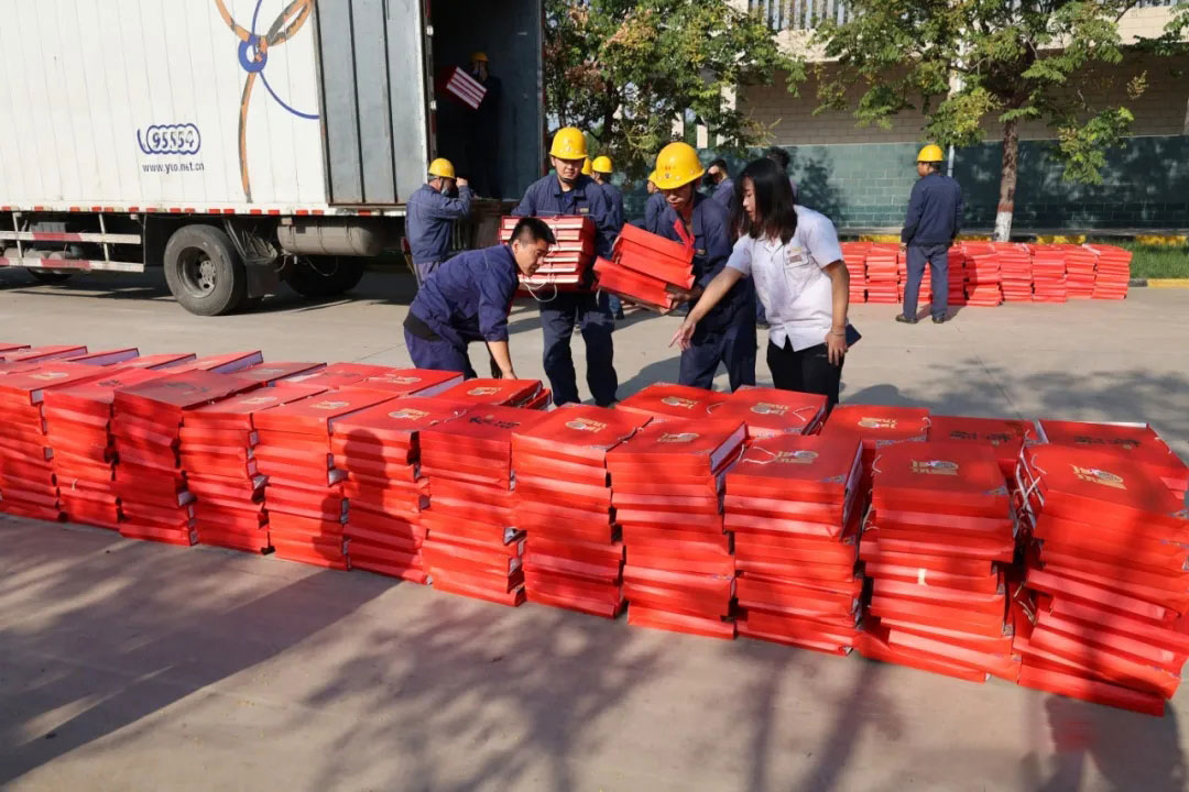 江蘇工廠中秋發(fā)福利 江蘇工廠中秋發(fā)福利