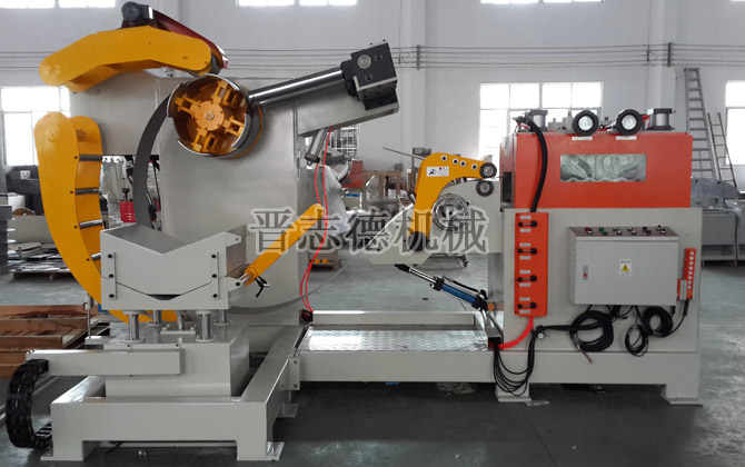 厚板二合一料架兼整平機 厚板二合一料架兼整平機