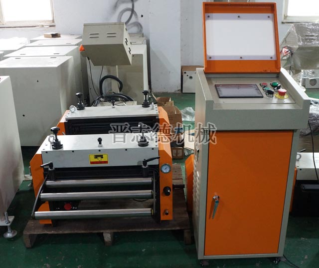 厚板NC送料機(jī) 厚板NC送料機(jī)