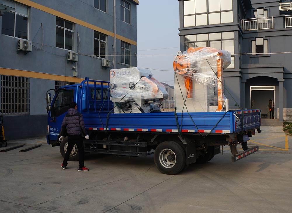 湖北三合一送料機(jī) 湖北三合一送料機(jī)