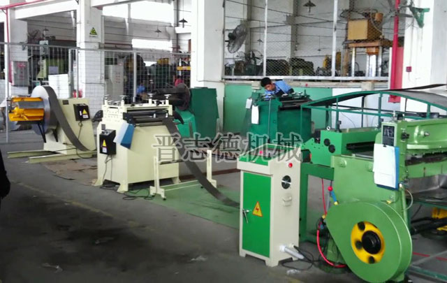 自動送料機剪切線 自動送料機剪切線