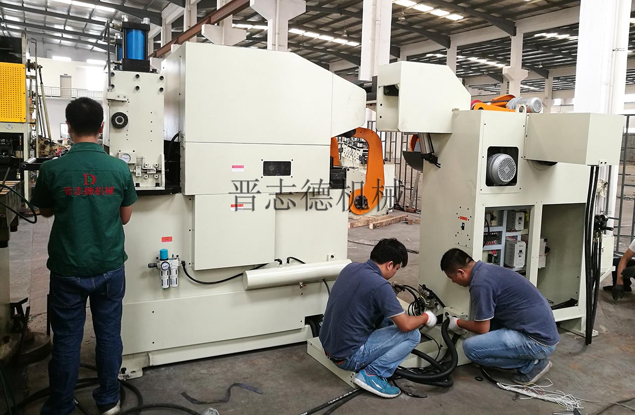 三合一送料機(jī)檢修 三合一送料機(jī)檢修