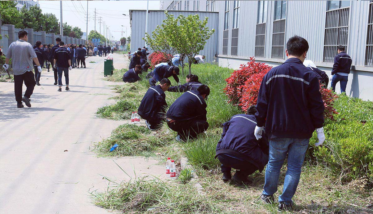 江蘇沖床送料機廠區(qū)清潔 江蘇沖床送料機廠區(qū)清潔