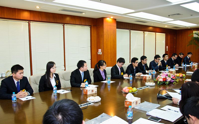 送料機(jī)廠員工,送料機(jī)廠員工會(huì)議 送料機(jī)廠員工,送料機(jī)廠員工會(huì)議