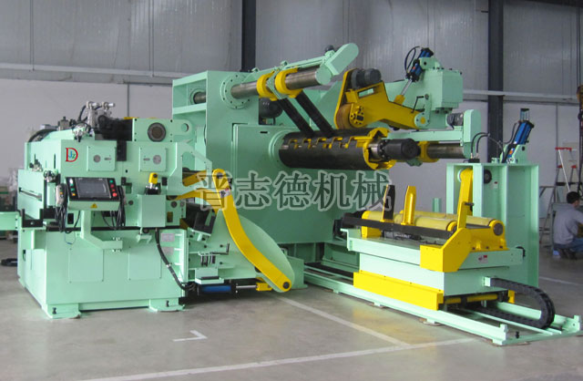 三合一送料機(jī)裝配 三合一送料機(jī)裝配