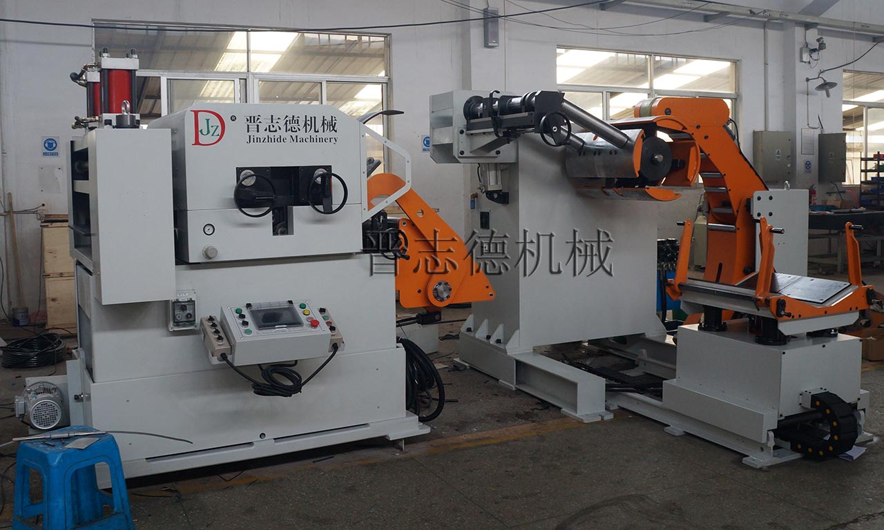 三合一送料機(jī)生產(chǎn)現(xiàn)場(chǎng) 三合一送料機(jī)生產(chǎn)現(xiàn)場(chǎng)