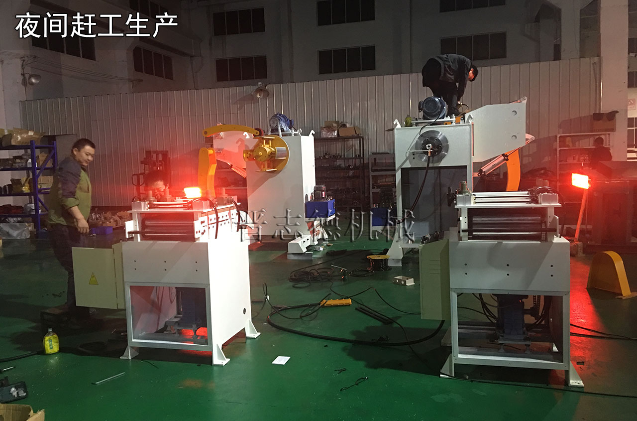 送料機(jī)廠(chǎng)夜間生產(chǎn),送料機(jī)廠(chǎng)連夜生產(chǎn),送料機(jī)廠(chǎng)趕工生產(chǎn) 送料機(jī)廠(chǎng)夜間生產(chǎn),送料機(jī)廠(chǎng)連夜生產(chǎn),送料機(jī)廠(chǎng)趕工生產(chǎn)