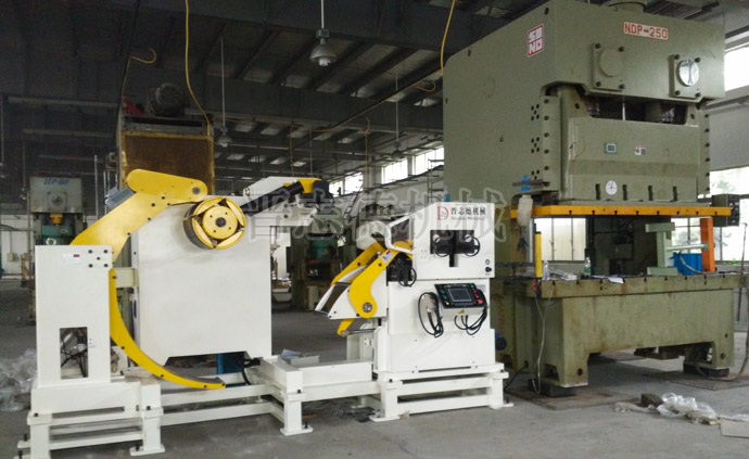 三合一送料機生產(chǎn)線