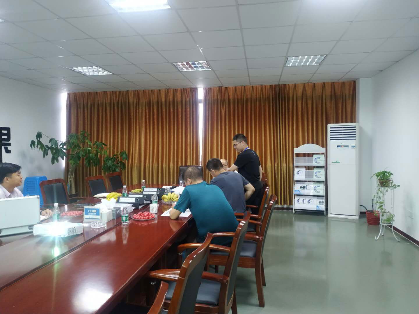 臺州中板三合一送料機 臺州中板三合一送料機