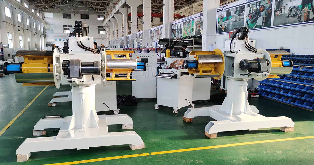 沖床自動化設備 沖床自動化設備