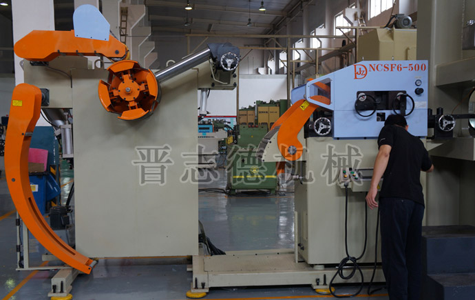 三合一送料機(jī)使用現(xiàn)場(chǎng)