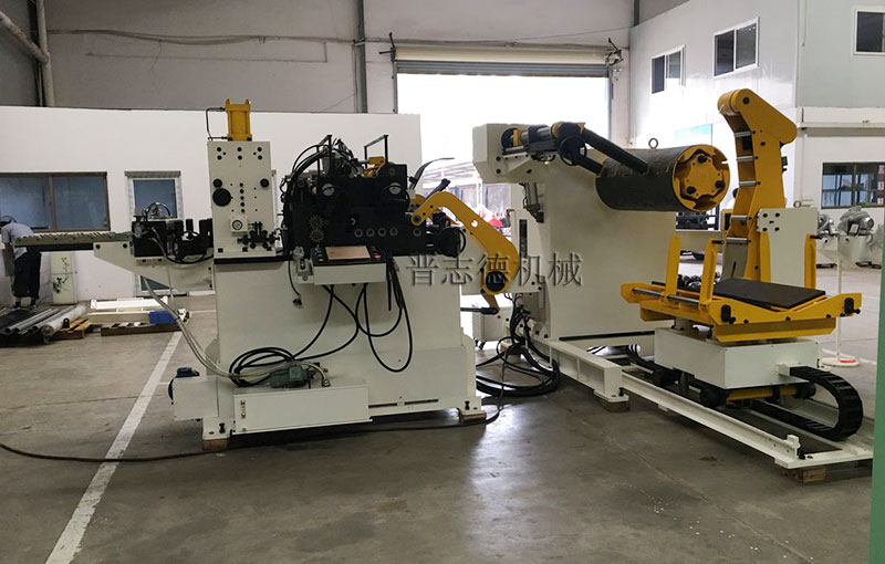 三合一送料機(jī)電器裝配 三合一送料機(jī)電器裝配