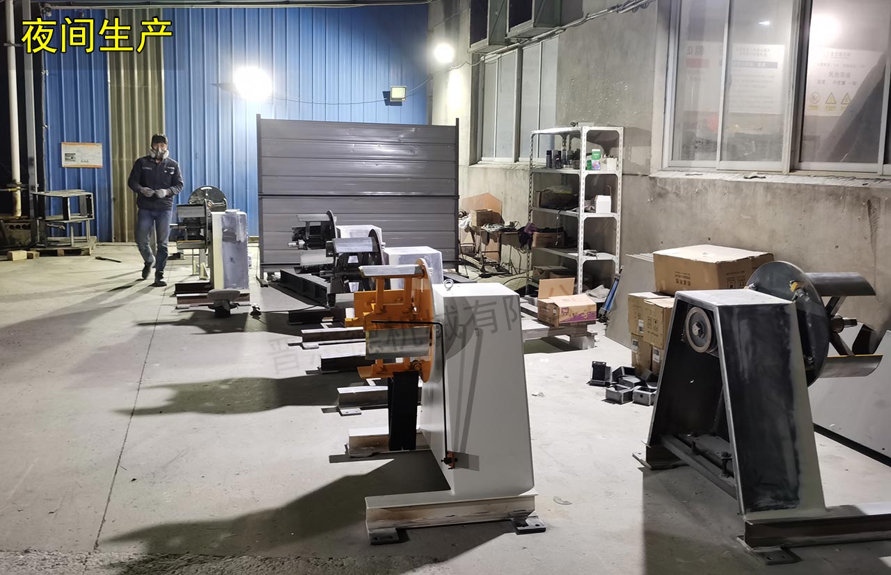 三合一送料機(jī)噴涂 三合一送料機(jī)噴涂