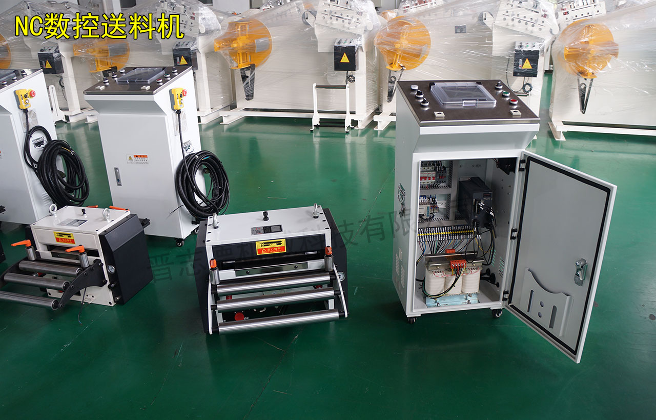 送料機(jī)交付浙江客戶 送料機(jī)交付浙江客戶