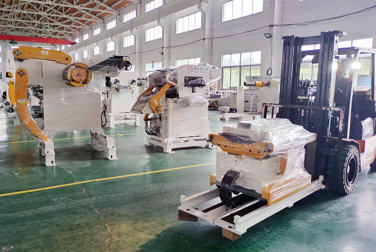 寧波三合一送料機(jī)廠家 寧波三合一送料機(jī)廠家