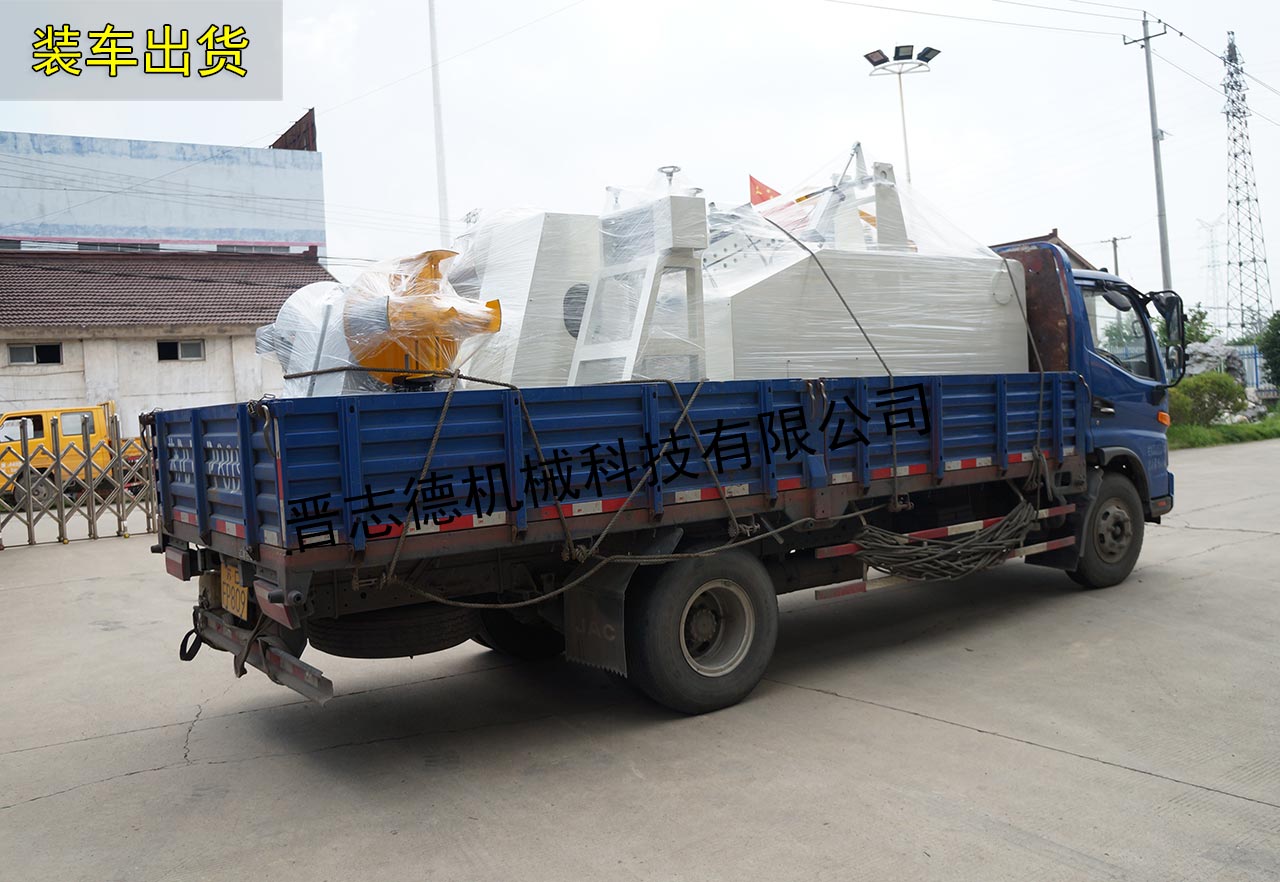 定制厚板料架兼整平機(jī)出貨,定制厚板料架兼整平機(jī)裝車 定制厚板料架兼整平機(jī)出貨,定制厚板料架兼整平機(jī)裝車