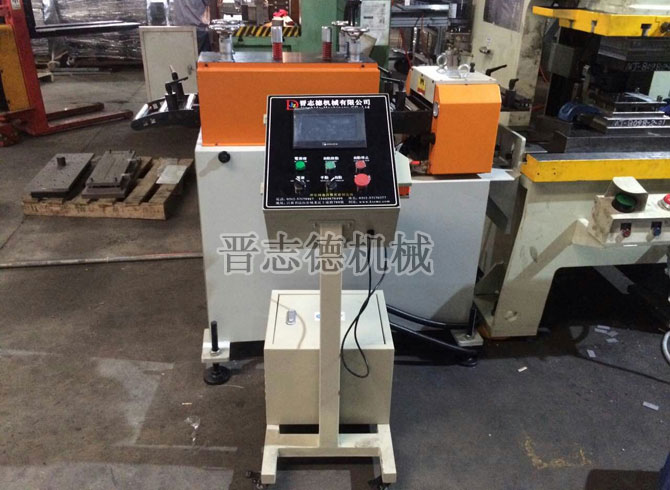 二合一精密整平送料機(jī) 二合一精密整平送料機(jī)