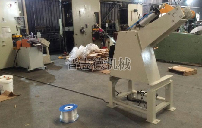 整平送料機(jī)使用 整平送料機(jī)使用