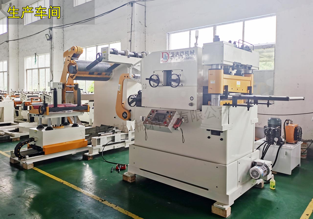 高張力三合一送料機裝配 高張力三合一送料機裝配