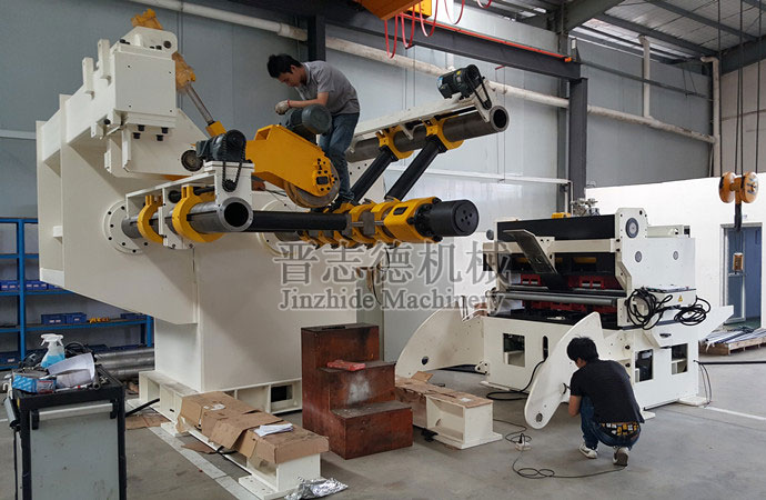 三合一送料機(jī)裝配 三合一送料機(jī)裝配